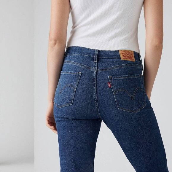 NWOT LEVI'S Classic Bootcut Jeans in dark wash (sz16) - Picture 3 of 6